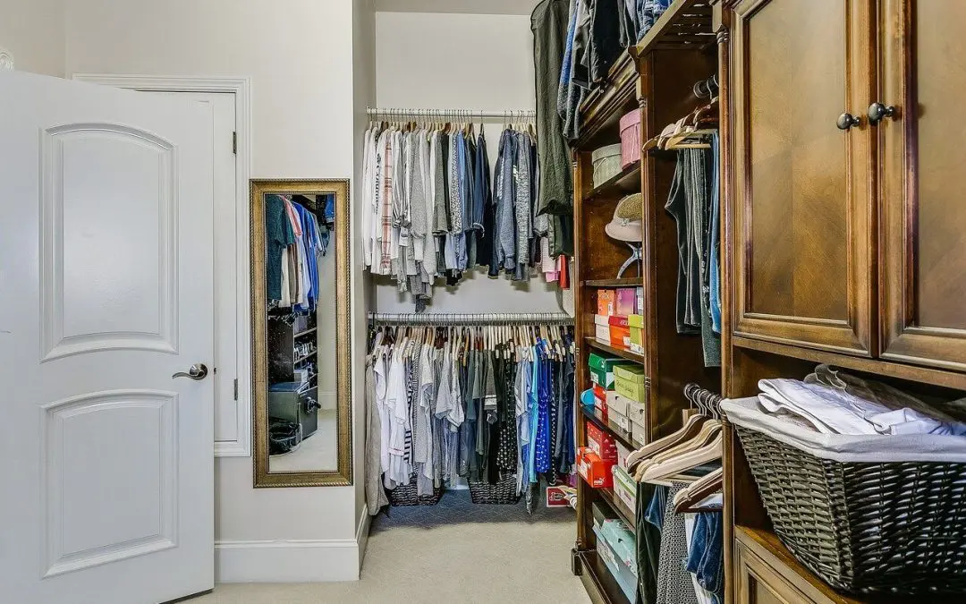 closet organization makes it easier to find what you need